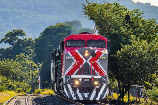 GMXT aumenta 5.4% volumen ferroviario e impulsa ingresos en 3T26